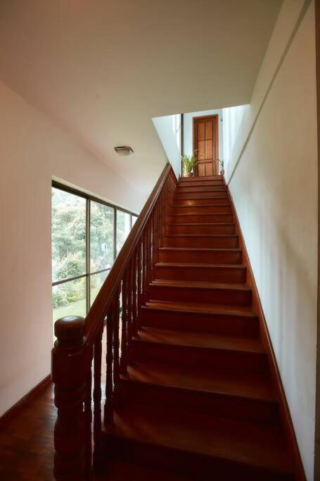 Ghost Villa Pokhara With Mountain View 20Mins From Main Area Ranipauwa Luaran gambar