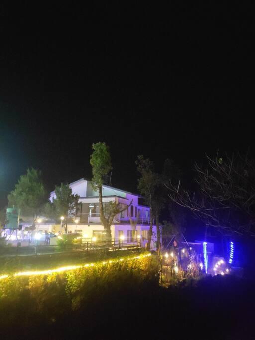 Ghost Villa Pokhara With Mountain View 20Mins From Main Area Ranipauwa Luaran gambar