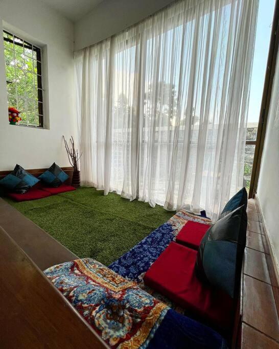 Ghost Villa Pokhara With Mountain View 20Mins From Main Area Ranipauwa Luaran gambar